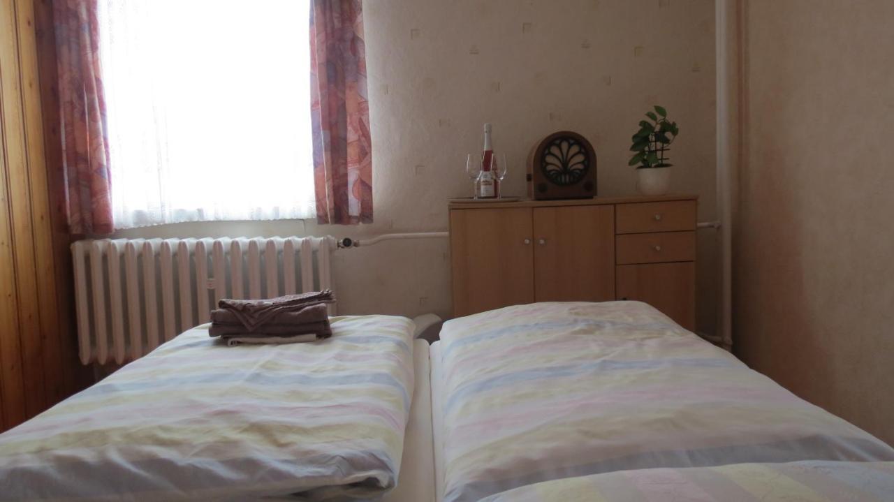 Double Room,1492795111:JPEG